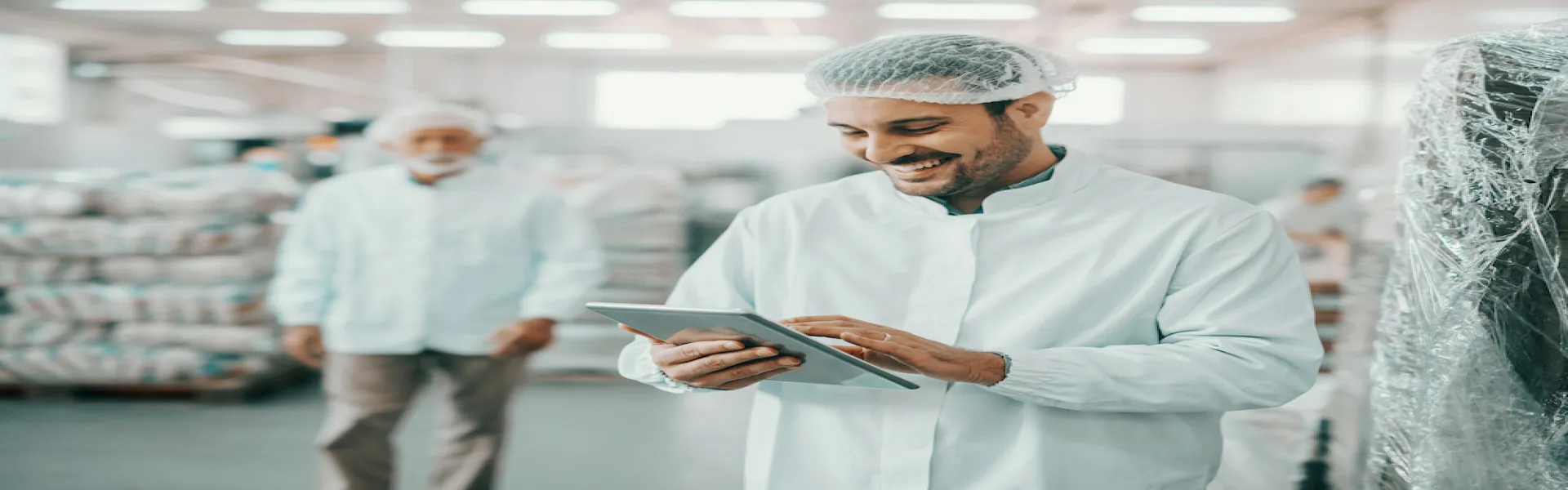 Trabajador en criogenia alimentaria