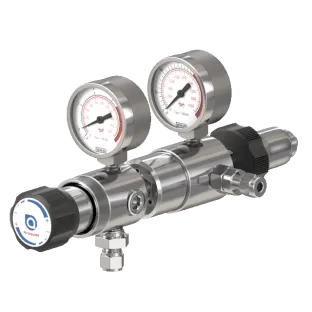 Regulador de doble etapa en latón cromado