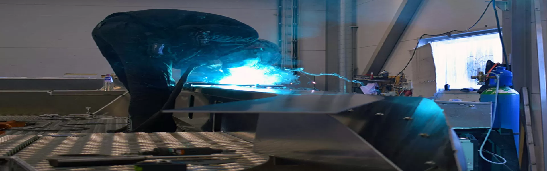 Arronet svetsar aluminiuimbåtar med gas från Air Liquide