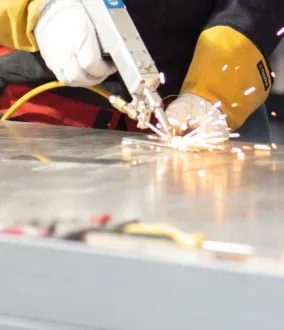 Gaz de soudage et de découpe laser