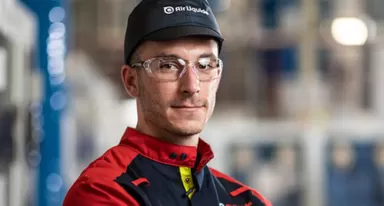 Expert in charge of teaching